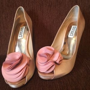 Badgley Mischka pink  heels